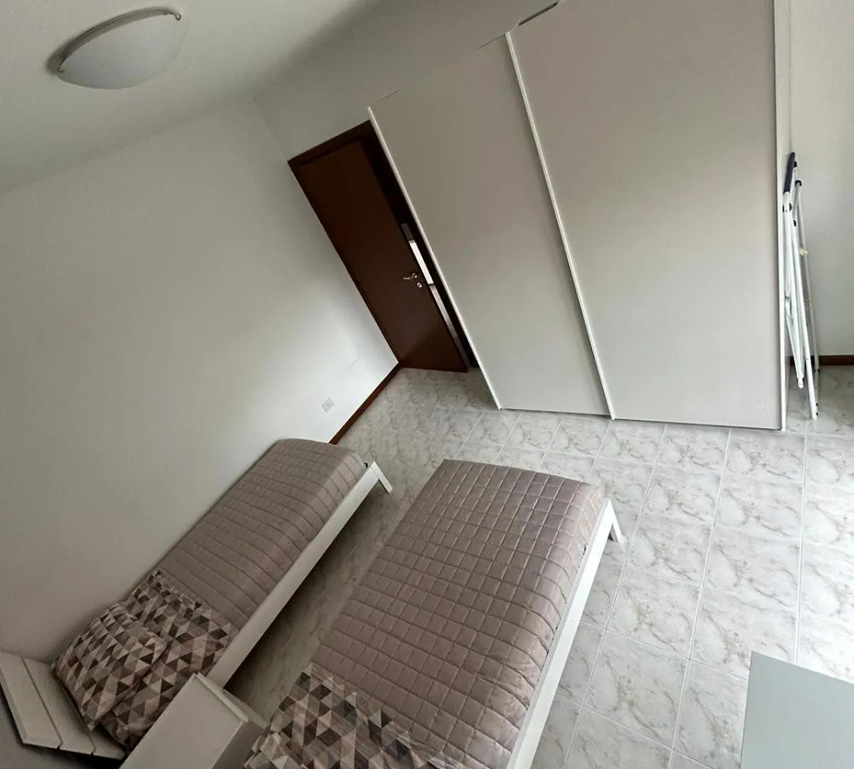 Apartament Locazione Turistica Mario Colucci Werona